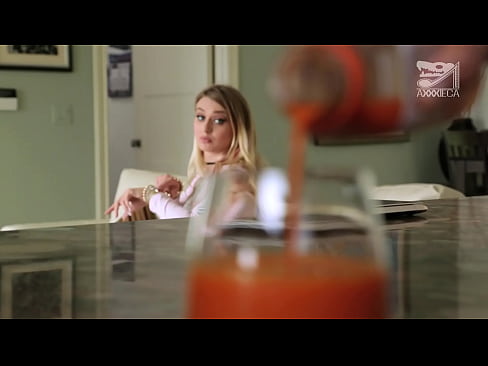 ❤️ Халуухан охин нь том хөхтэй, бариу pussy авдаг тахиа нь ялагдагч, гэхдээ маш хэцүү ☑ Порно vk mn.pornhills-com.ru ☑